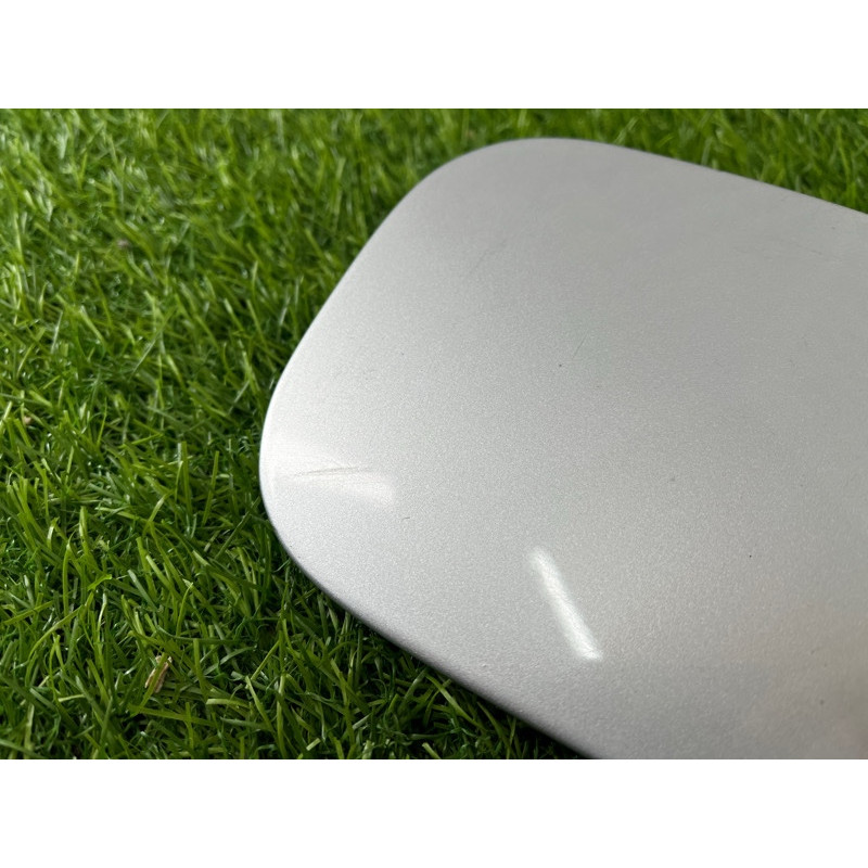 Лючок топливного бака (кузов и элементы) AUDI A4 B6 2.4BDV 8E0809905B