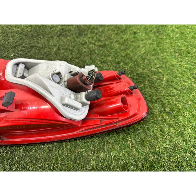 Задний фонарь (оптика) AUDI A4 B8 2013 2.0 TFSI 8K9945096A