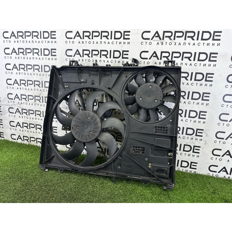 Вентилятор охлаждения радиатора (система охлаждения) LAND ROVER RANGE ROVER Sport L494 2016 3.0 Diesel LR084439