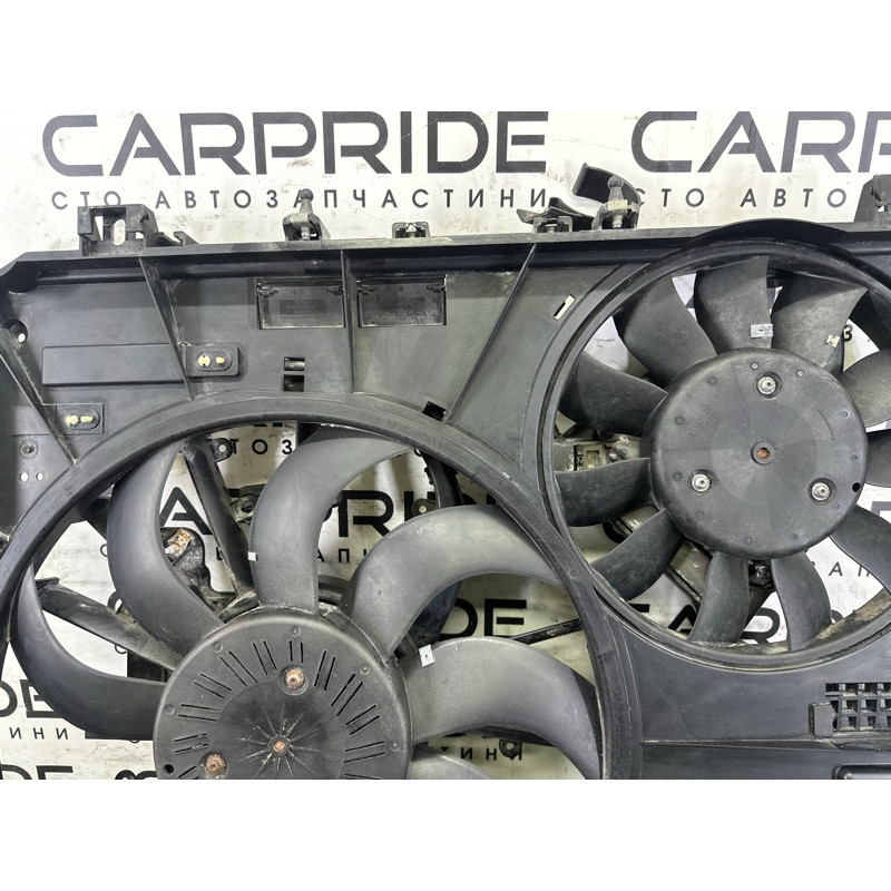 Вентилятор охлаждения радиатора (система охлаждения) LAND ROVER RANGE ROVER Sport L494 2016 3.0 Diesel LR084439