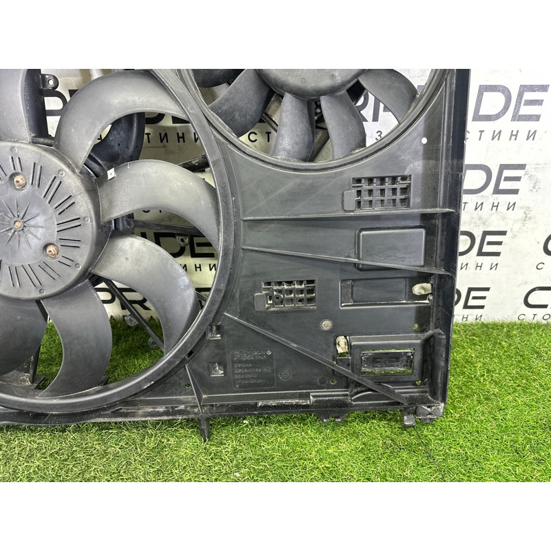 Вентилятор охлаждения радиатора (система охлаждения) LAND ROVER RANGE ROVER Sport L494 2016 3.0 Diesel LR084439