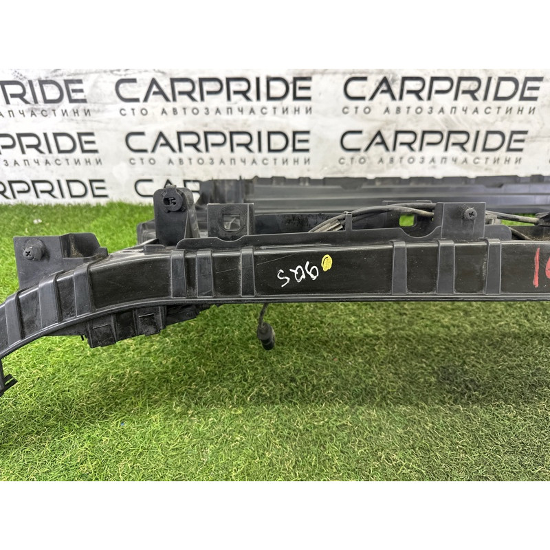 Телевизор (передняя часть кузова) (наружные элементы кузова) AUDI Q5 8R 2012 3.2 8R0805594B