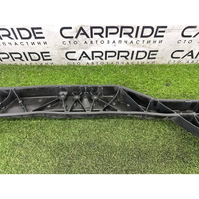 Телевизор (передняя часть кузова) (наружные элементы кузова) AUDI Q5 8R 2012 3.2 8R0805594B