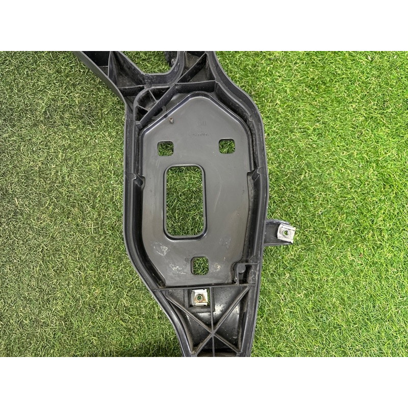 Телевизор (передняя часть кузова) (наружные элементы кузова) AUDI Q5 8R 2012 3.2 8R0805594B