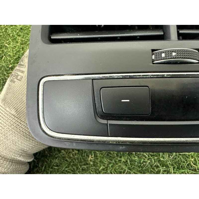 Блок управления климат-контролем (электрика / блоки управления) AUDI A4 B9 2017 2.0 TFSI 8W0919158SWI