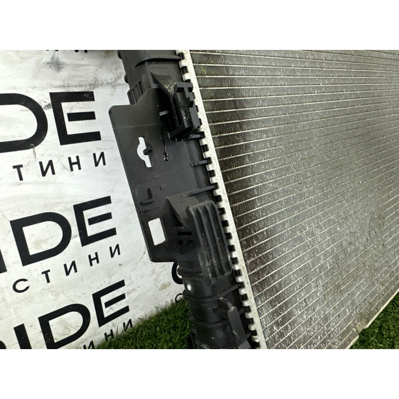 Радиатор охлаждения (система охлаждения) LAND ROVER Range Rover Evoque L538 2016 2.0 LR006715