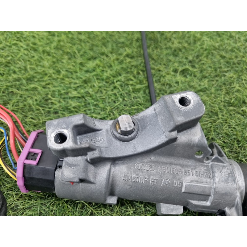 Личинка замка двери с ключом (кузов и элементы) AUDI A4 B6 2.4BDV 4B0905851B
