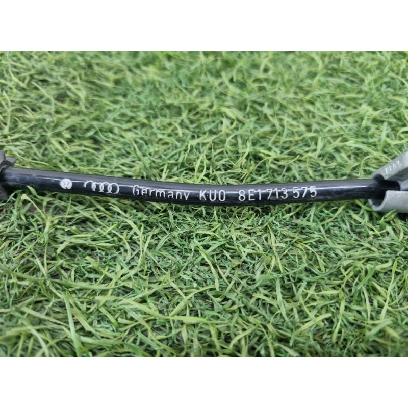 Личинка замка двери с ключом (кузов и элементы) AUDI A4 B6 2.4BDV 4B0905851B