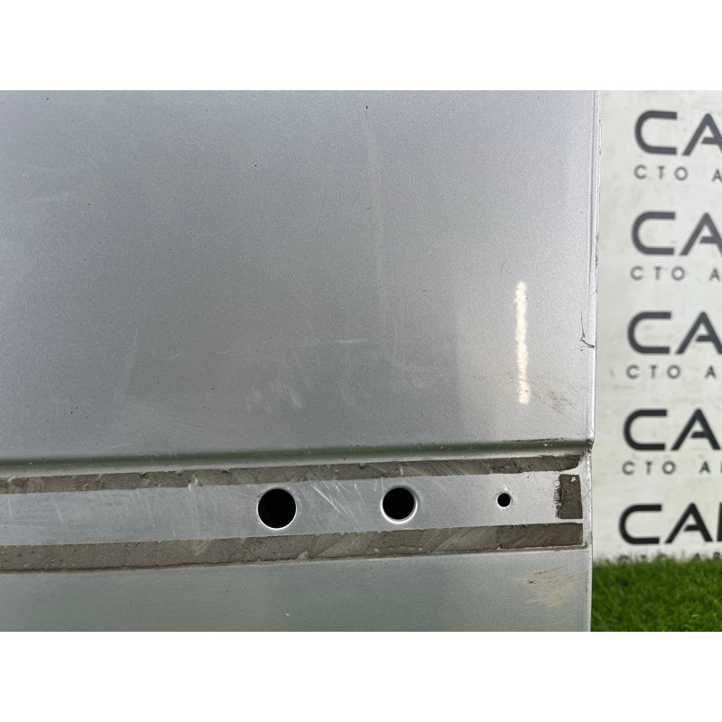 Дверь голая (наружные элементы кузова) AUDI A4 B6 2.4BDV 8E0831051