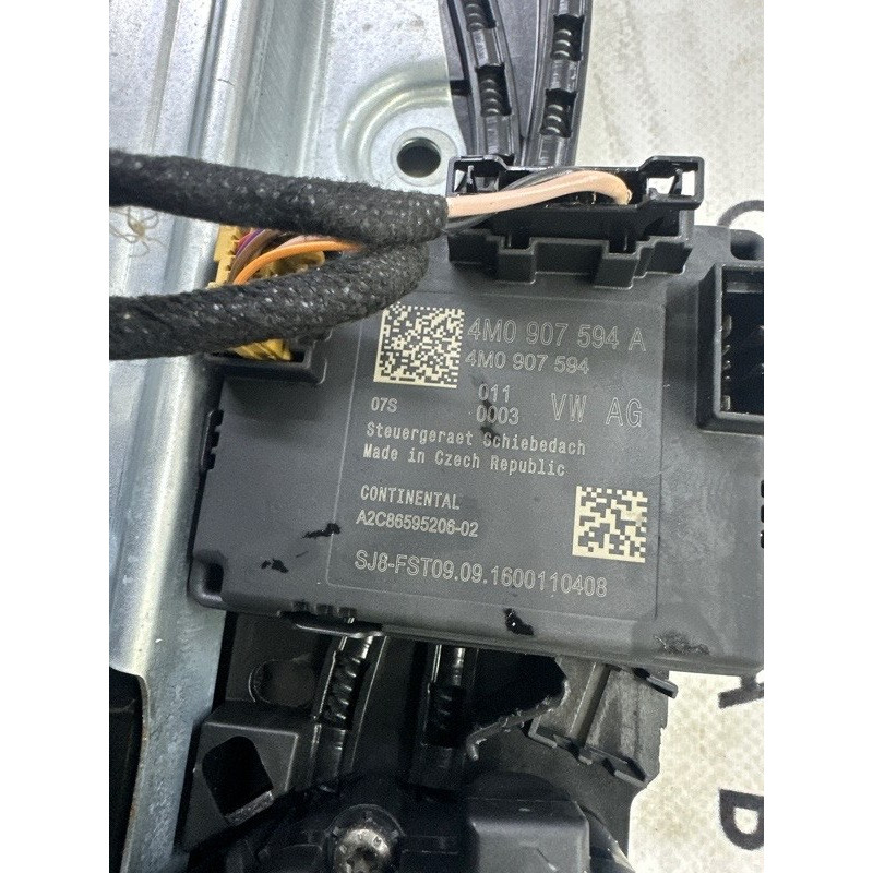 Люк (кузов і елементи) AUDI A4 B9 2017 2.0 TFSI 8W5877049A