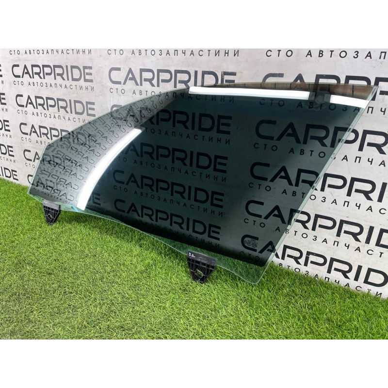 Стекло (кузов и элементы) AUDI A4 B6 2.4BDV 8E0845021D