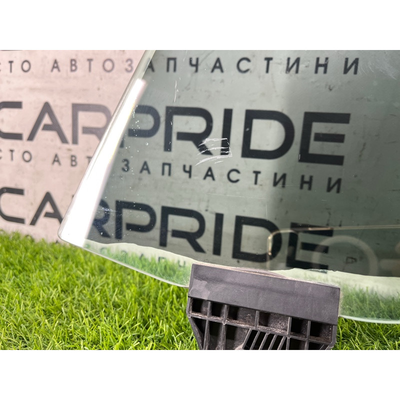 Стекло (кузов и элементы) AUDI A4 B6 2.4BDV 8E0845021D