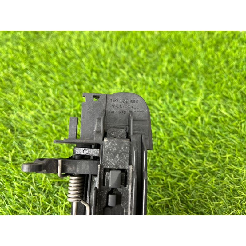 Ручка двери внешняя (кузов и элементы) AUDI A4 B6 2.4BDV 8E0839207