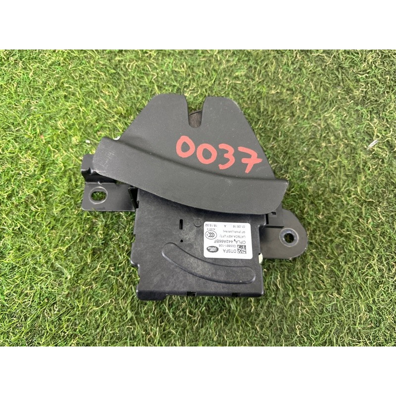 Замок багажника (кузов и элементы) LAND ROVER Range Rover L405 2016 5.0 LR072585