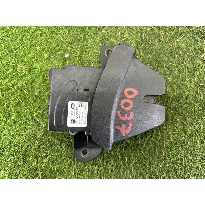 Замок багажника (кузов и элементы) LAND ROVER Range Rover L405 2016 5.0 LR072585