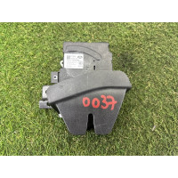 Замок багажника