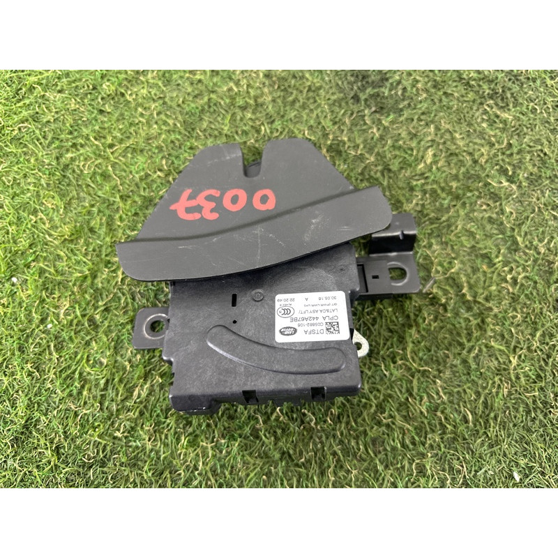 Замок багажника (кузов и элементы) LAND ROVER Range Rover L405 2016 5.0 LR072586