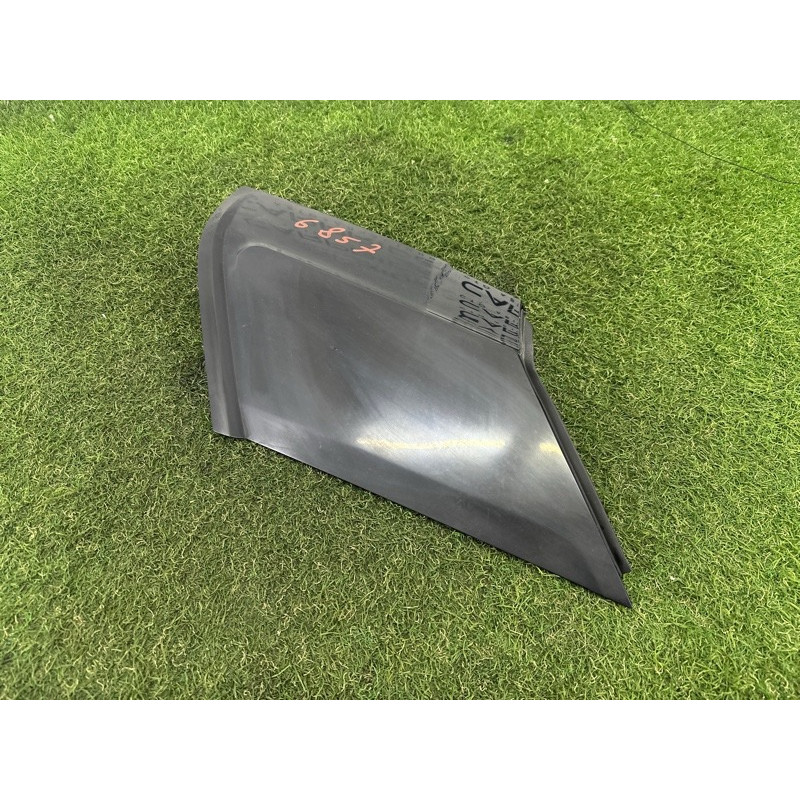 Накладка стойки (кузов и элементы) LAND ROVER Range Rover Evoque L538 2016 2.0 LR048703