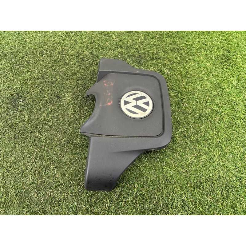 Декоративна кришка двигуна (двигун та елементи) Volkswagen Touareg NF 2013 3.0 Hybrid 7P0103926