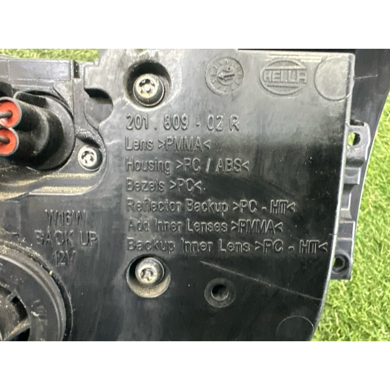 Задний фонарь (оптика) LAND ROVER Range Rover Evoque L538 2016 2.0 LR072648