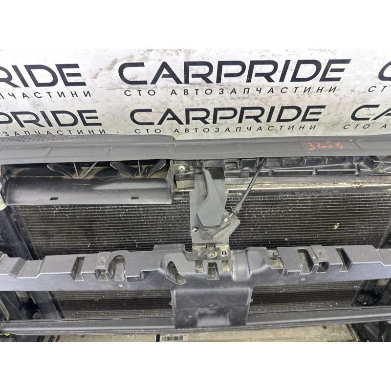 Телевизор (передняя часть кузова) (наружные элементы кузова) AUDI A4 B9 2017 2.0 TFSI 8W0805594