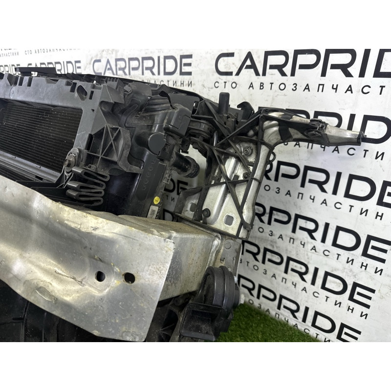 Телевизор (передняя часть кузова) (наружные элементы кузова) AUDI A4 B9 2017 2.0 TFSI 8W0805594