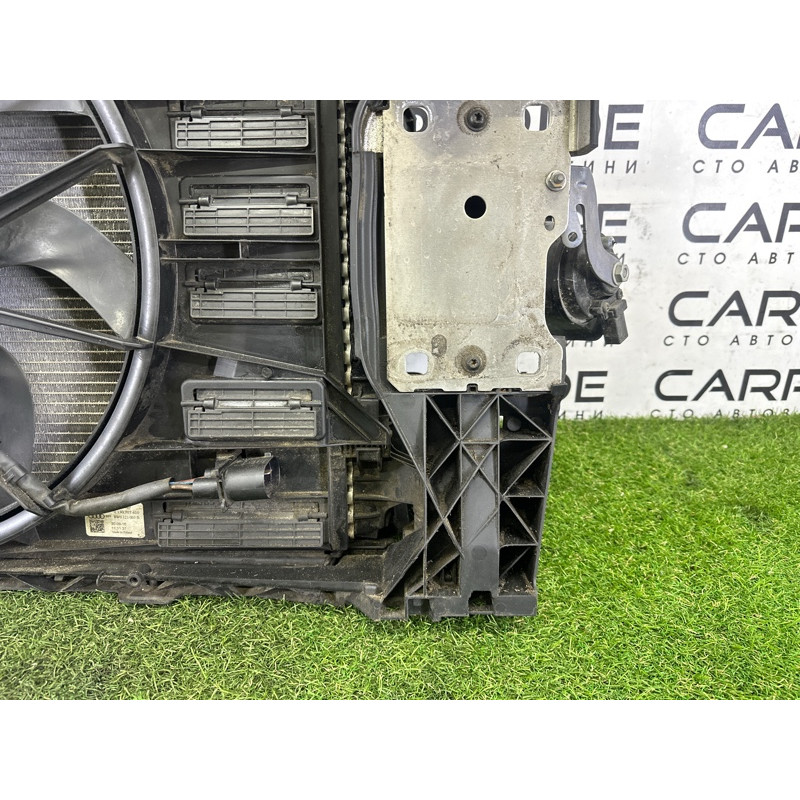 Телевизор (передняя часть кузова) (наружные элементы кузова) AUDI A4 B9 2017 2.0 TFSI 8W0805594