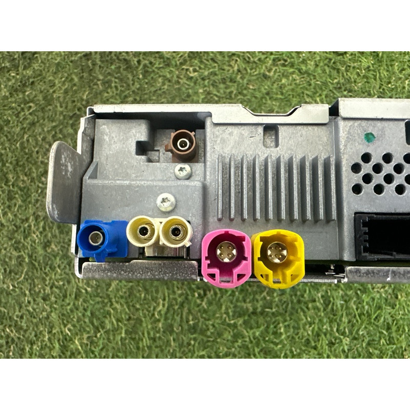 Блок управления мультимедиа (электрика / блоки управления) AUDI A4 B9 2017 2.0 TFSI 8W0035654A