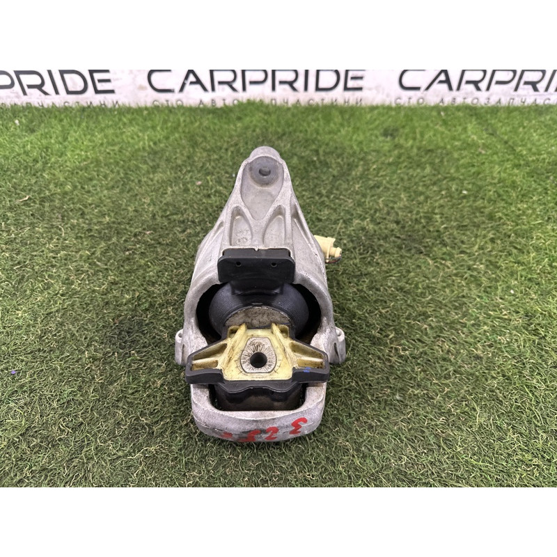 Подушка двигателя (двигатель и элементы) AUDI A4 B9 2017 2.0 TFSI 8W0199372CN