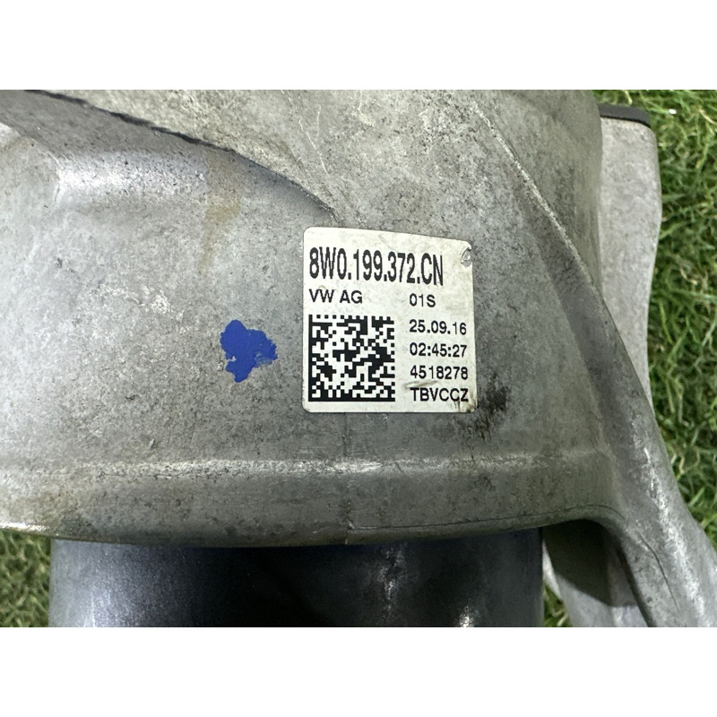 Подушка двигателя (двигатель и элементы) AUDI A4 B9 2017 2.0 TFSI 8W0199372CN