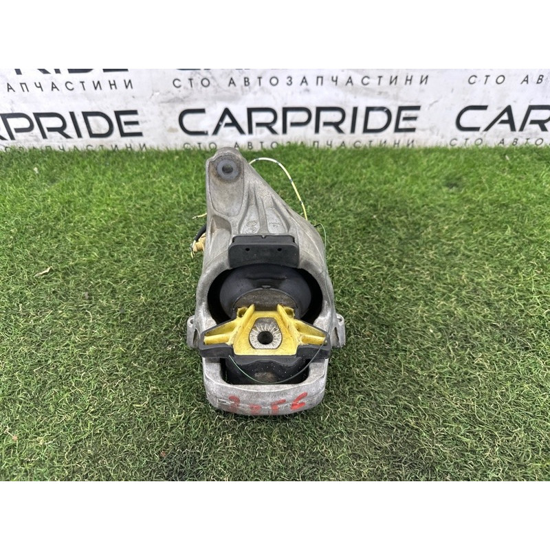 Подушка двигателя (двигатель и элементы) AUDI A4 B9 2017 2.0 TFSI 8W0199371BH