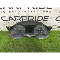 Панель приборов