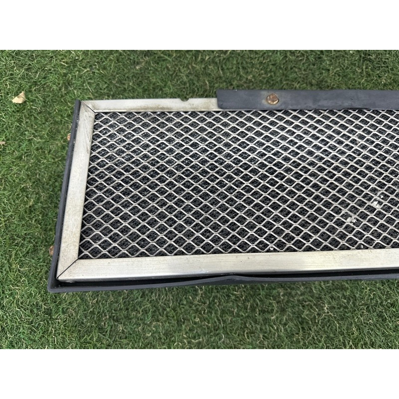 Решетка радиатора (наружные элементы кузова) LAND ROVER Range Rover Evoque L538 2016 2.0 LR072623