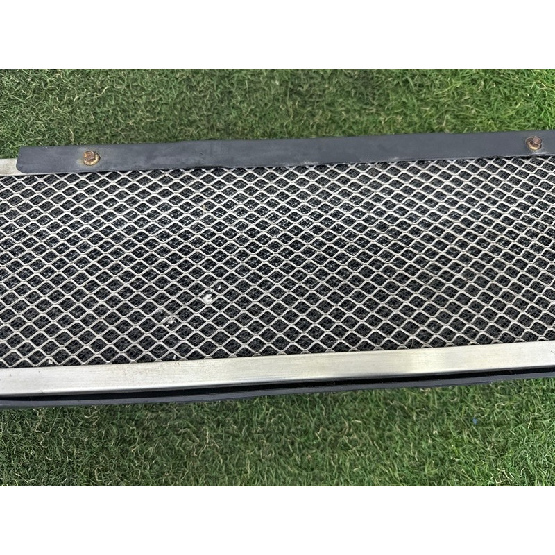 Решетка радиатора (наружные элементы кузова) LAND ROVER Range Rover Evoque L538 2016 2.0 LR072623