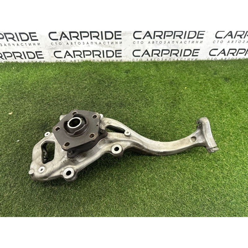 Поворотный кулак (подвеска) AUDI A4 B9 2017 2.0 TFSI 8W0407253F