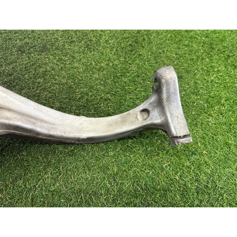 Поворотный кулак (подвеска) AUDI A4 B9 2017 2.0 TFSI 8W0407253F