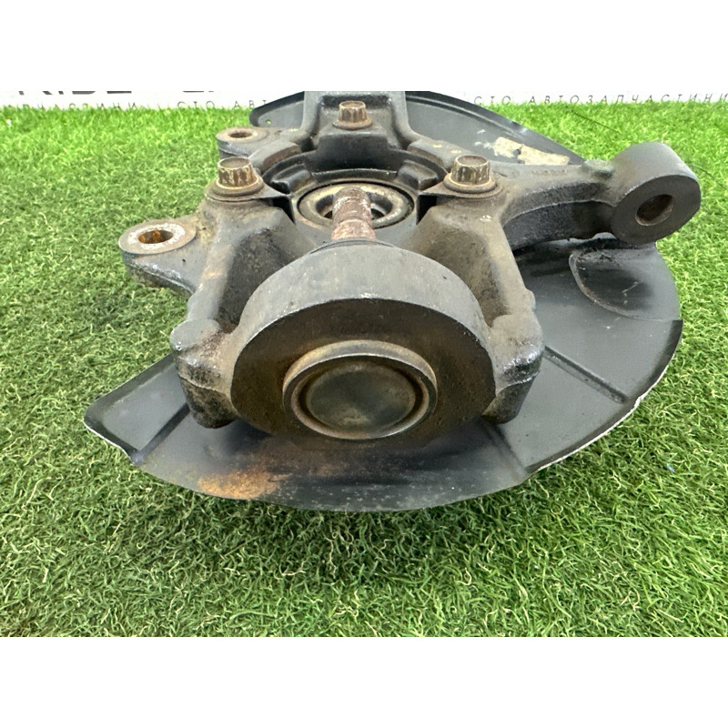 Поворотный кулак (подвеска) Jeep Grand Cherokee WK2 2014 3.0 Diesel 68022629AD