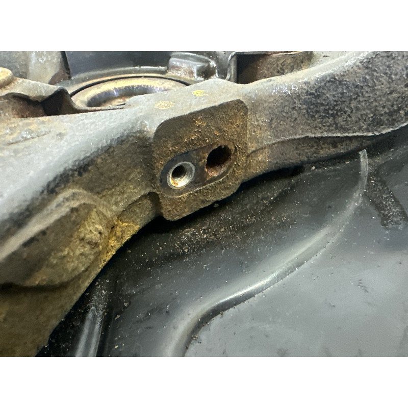 Поворотный кулак (подвеска) Jeep Grand Cherokee WK2 2014 3.0 Diesel 68022629AD