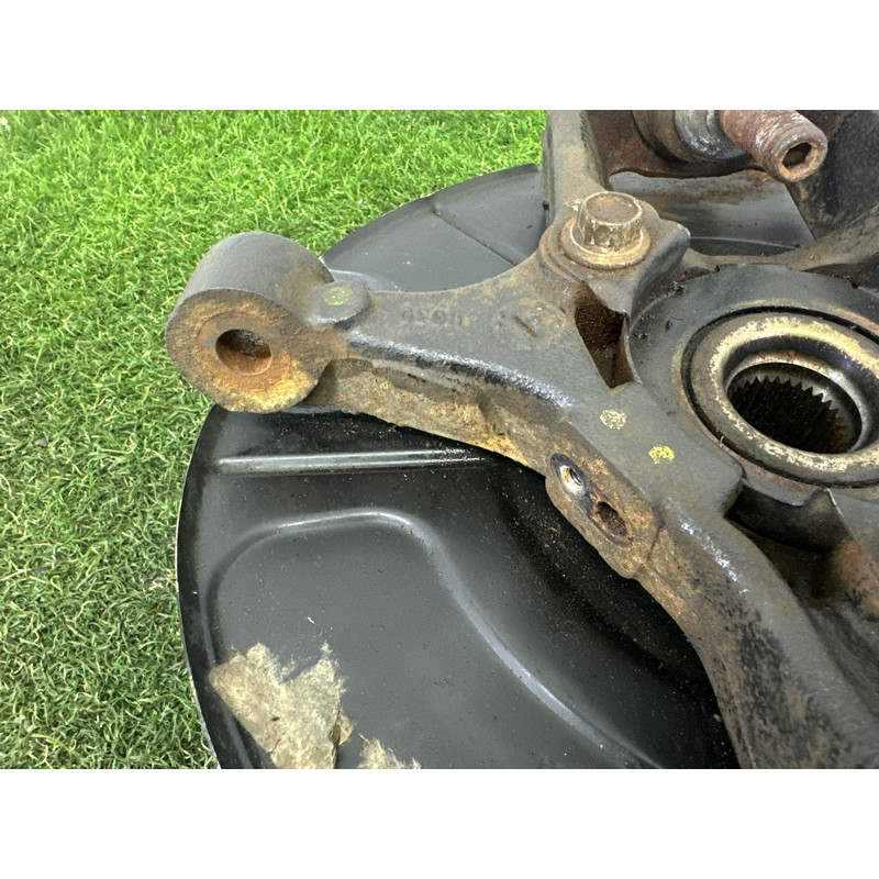 Поворотный кулак (подвеска) Jeep Grand Cherokee WK2 2014 3.0 Diesel 68022629AD