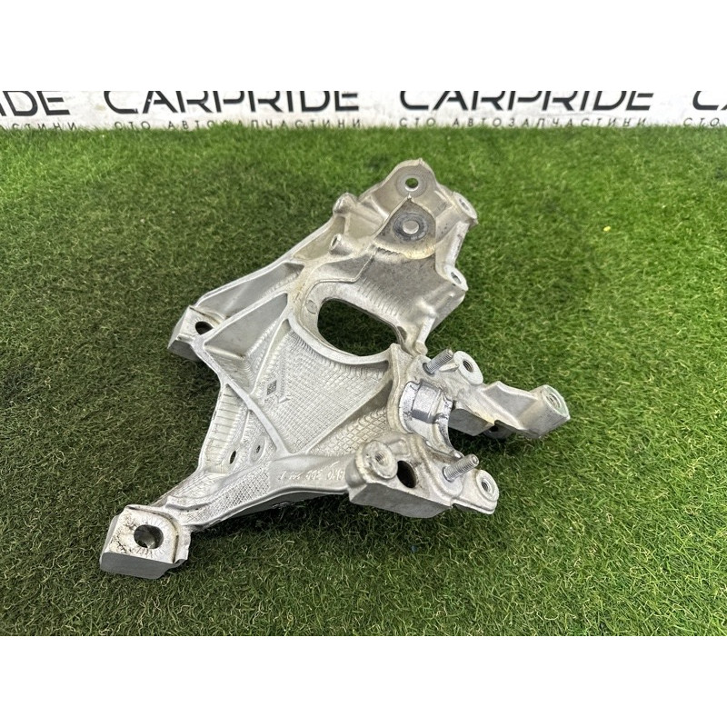 Кронштейн подрамника (подвеска) AUDI A4 B9 2017 2.0 TFSI 8W0399295E