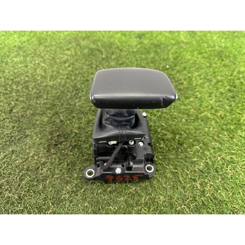 Селектор АКПП (трансмиссия) AUDI A4 B9 2017 2.0 TFSI 8W1713041J