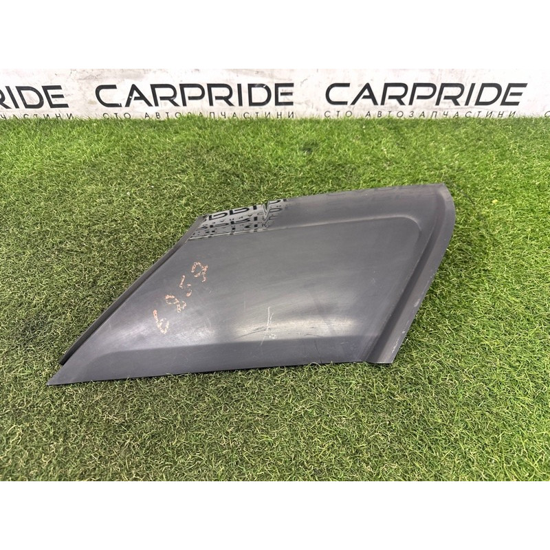 Накладка стойки (кузов и элементы) LAND ROVER Range Rover Evoque L538 2016 2.0 LR048706