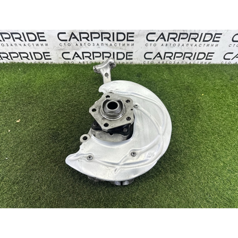 Поворотный кулак (подвеска) AUDI A4 B9 2017 2.0 TFSI 8W0407254F