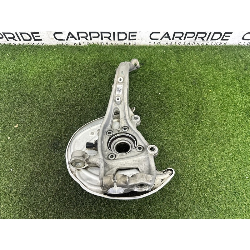 Поворотный кулак (подвеска) AUDI A4 B9 2017 2.0 TFSI 8W0407254F