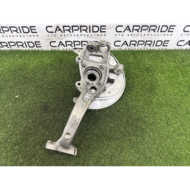 Поворотный кулак (подвеска) AUDI A4 B9 2017 2.0 TFSI 8W0407254F