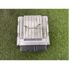 Блок управления двигателем