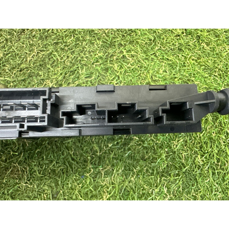 Блок управления сиденьем (электрика / блоки управления) Jeep Grand Cherokee WK2 2014 3.0 Diesel 5026617AD