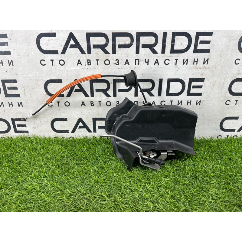 Замок двери (кузов и элементы) AUDI A4 B6 2.4BDV 8E0839016C