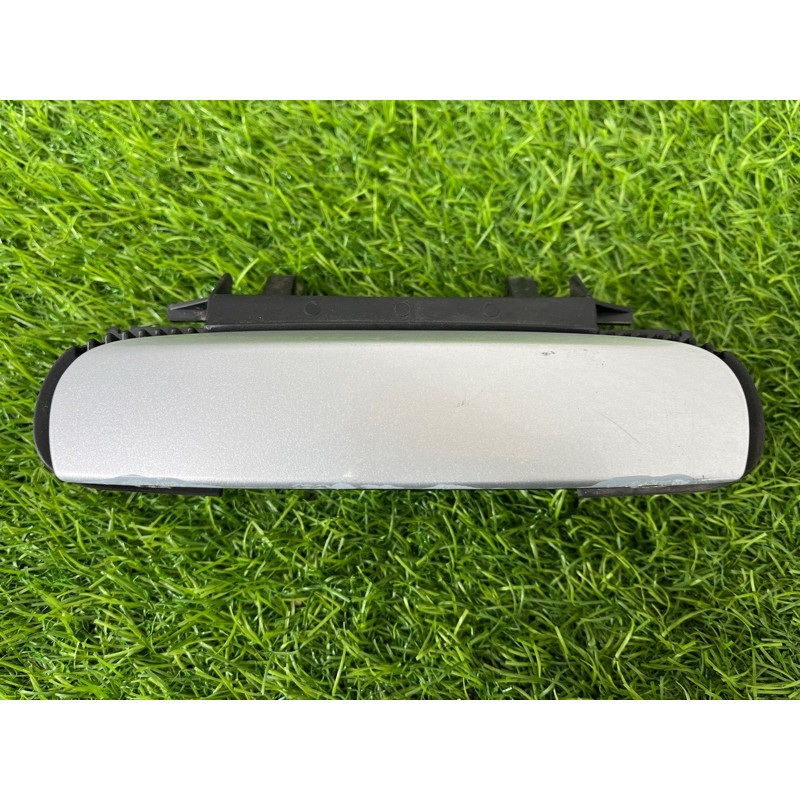 Ручка двери внешняя (кузов и элементы) AUDI A4 B6 2.4BDV 8E0839207