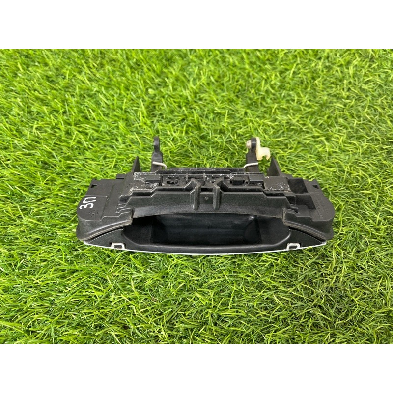 Ручка двери внешняя (кузов и элементы) AUDI A4 B6 2.4BDV 8E0839207